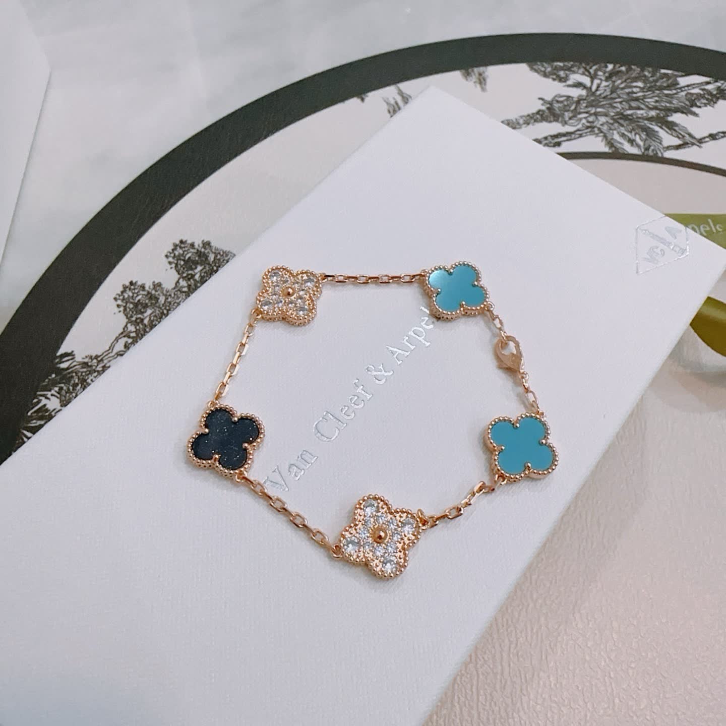 Van Cleef & Arpels Alhambra Bracelet